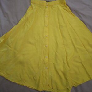 Yellow button up billowy swing skirt